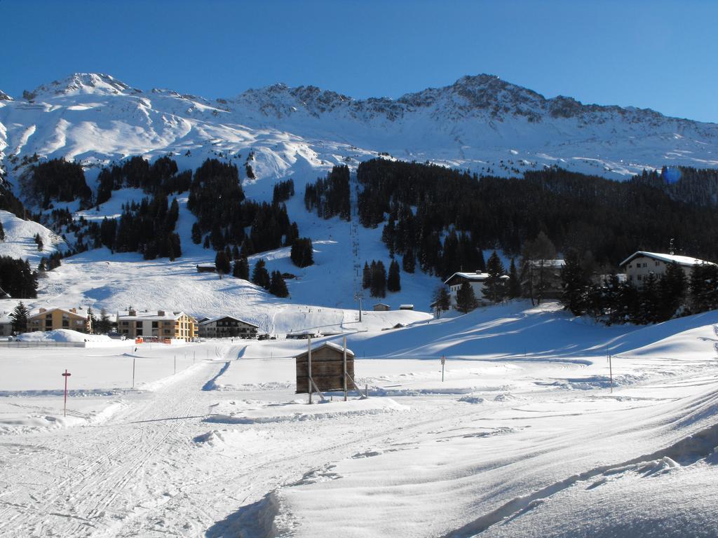Hotel Staetzerhorn Parpan Eksteriør billede